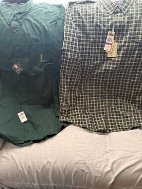 Chaps Men's Dark Green Button-Down Shirt with Plaid Companion. Lot of 2